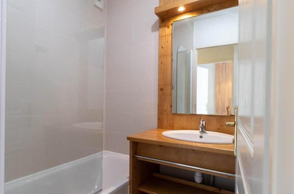 Apt T2 4 Couchages Dans Res. 4 * - Balcons Des Airelles 莱索尔 外观 照片